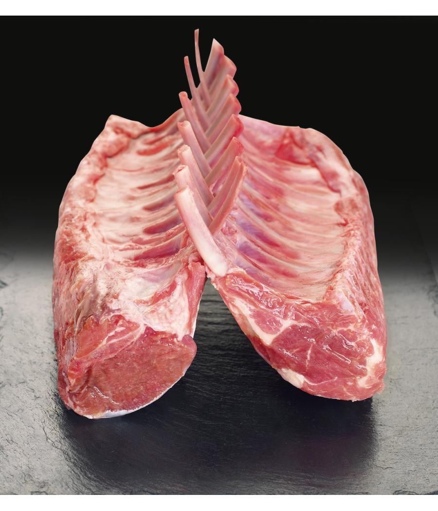 CARRé D'AGNEAU 8 CôTES SEMI PARé SOUS VIDE ROYAUME-UNI CARRé D'AGNEAU 8 CôTES SEMI PARé SOUS VIDE ROYAUME-UNI